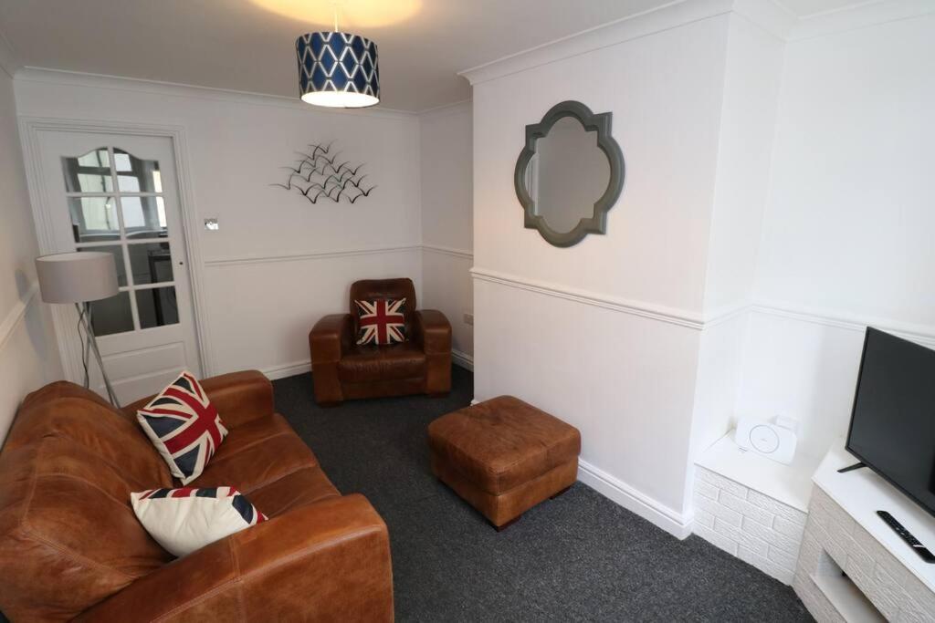 Cosy Two Bedroom Holiday home *